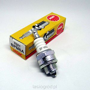 świeca NGK BPM6A pilarki kosy na klucz 19