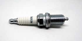 świeca Champion RC12YC traktorki na klucz 16