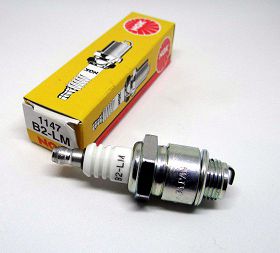 świeca NGK B2LM kosiarki 4suw na klucz 21